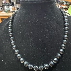 Classic Black Pearl Necklace